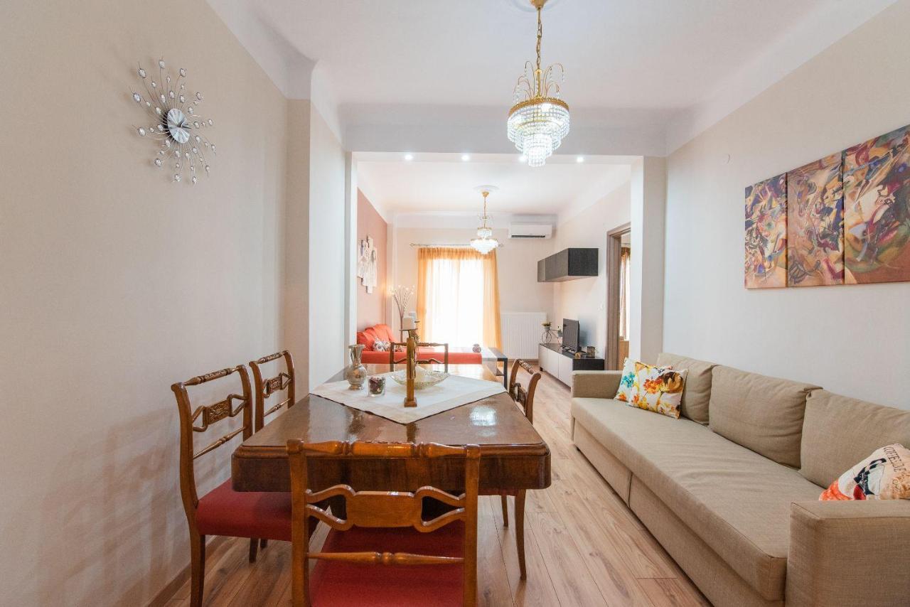 Apricot By Halu! Cozy Apt Next To Agia Sophia Metro Station Thessaloniki Buitenkant foto
