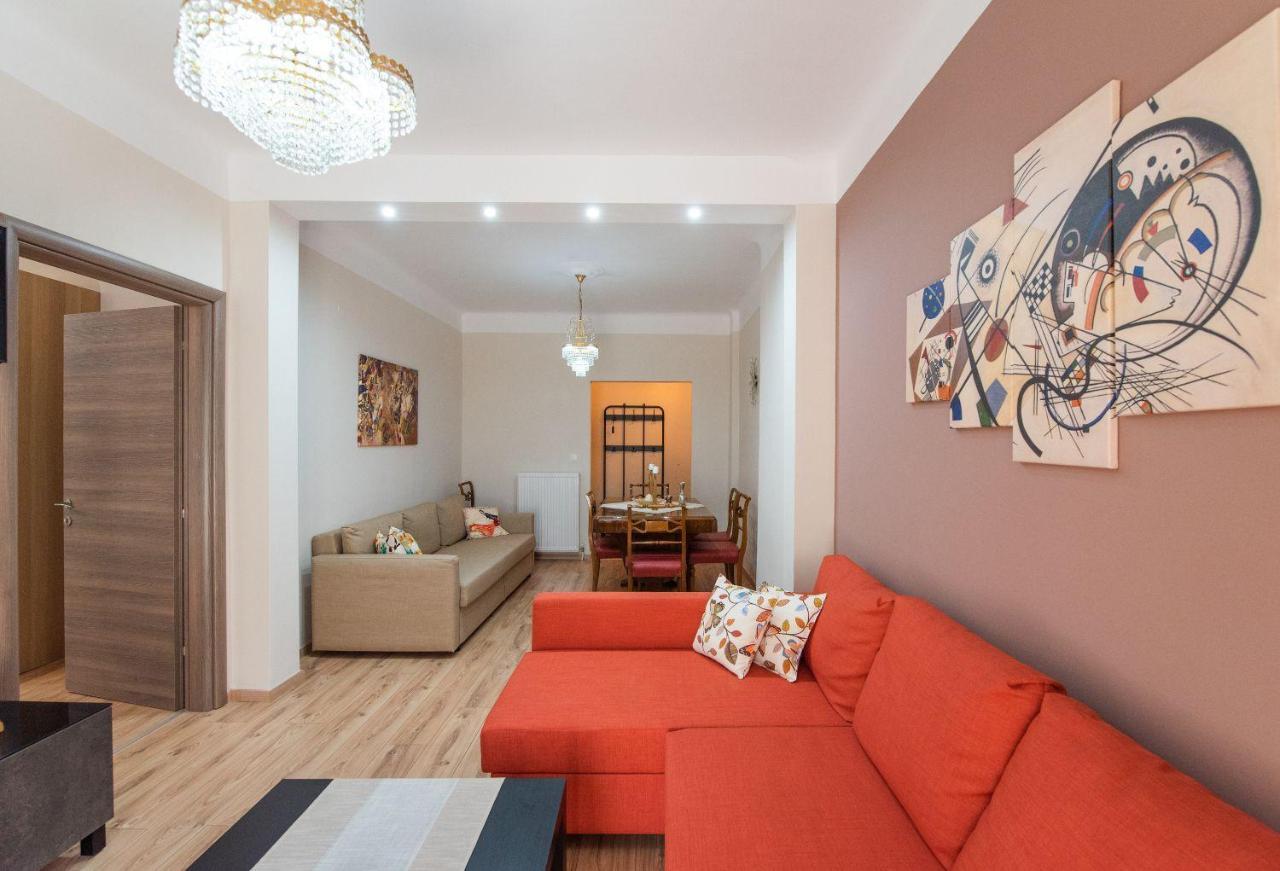 Apricot By Halu! Cozy Apt Next To Agia Sophia Metro Station Thessaloniki Buitenkant foto