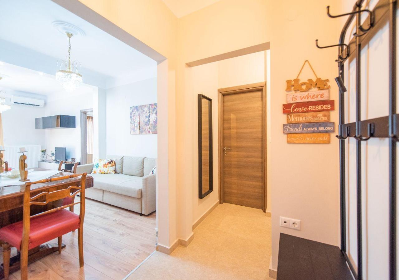 Apricot By Halu! Cozy Apt Next To Agia Sophia Metro Station Thessaloniki Buitenkant foto