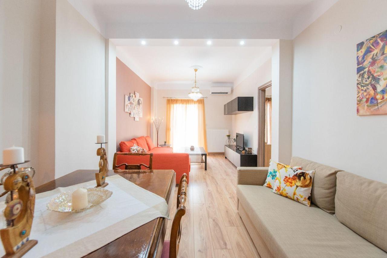 Apricot By Halu! Cozy Apt Next To Agia Sophia Metro Station Thessaloniki Buitenkant foto